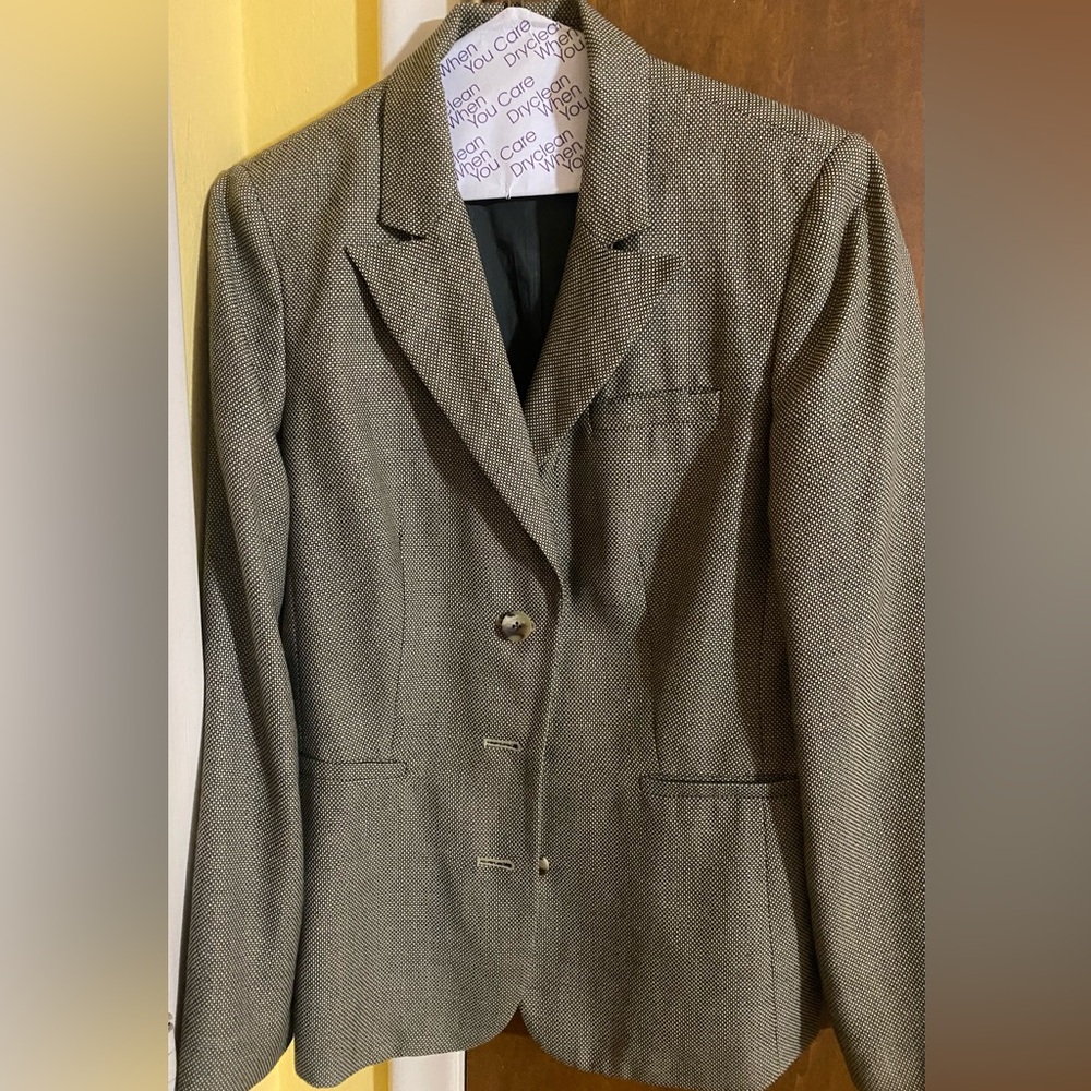 Jones & Co 2-Piece Pantsuit, 10